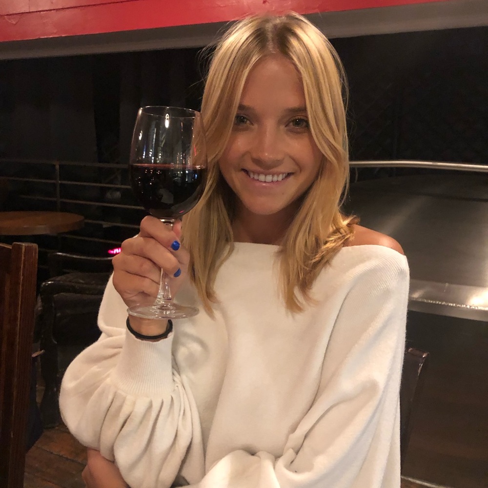 Meet your Posher, Liz